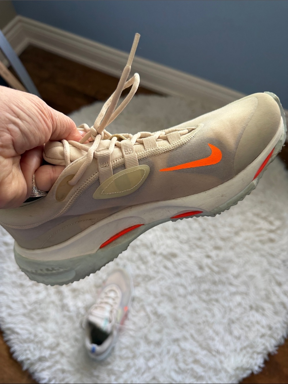 Nike Women’s Beige Sneakers with Orange Swoosh - Picture 2 of 5